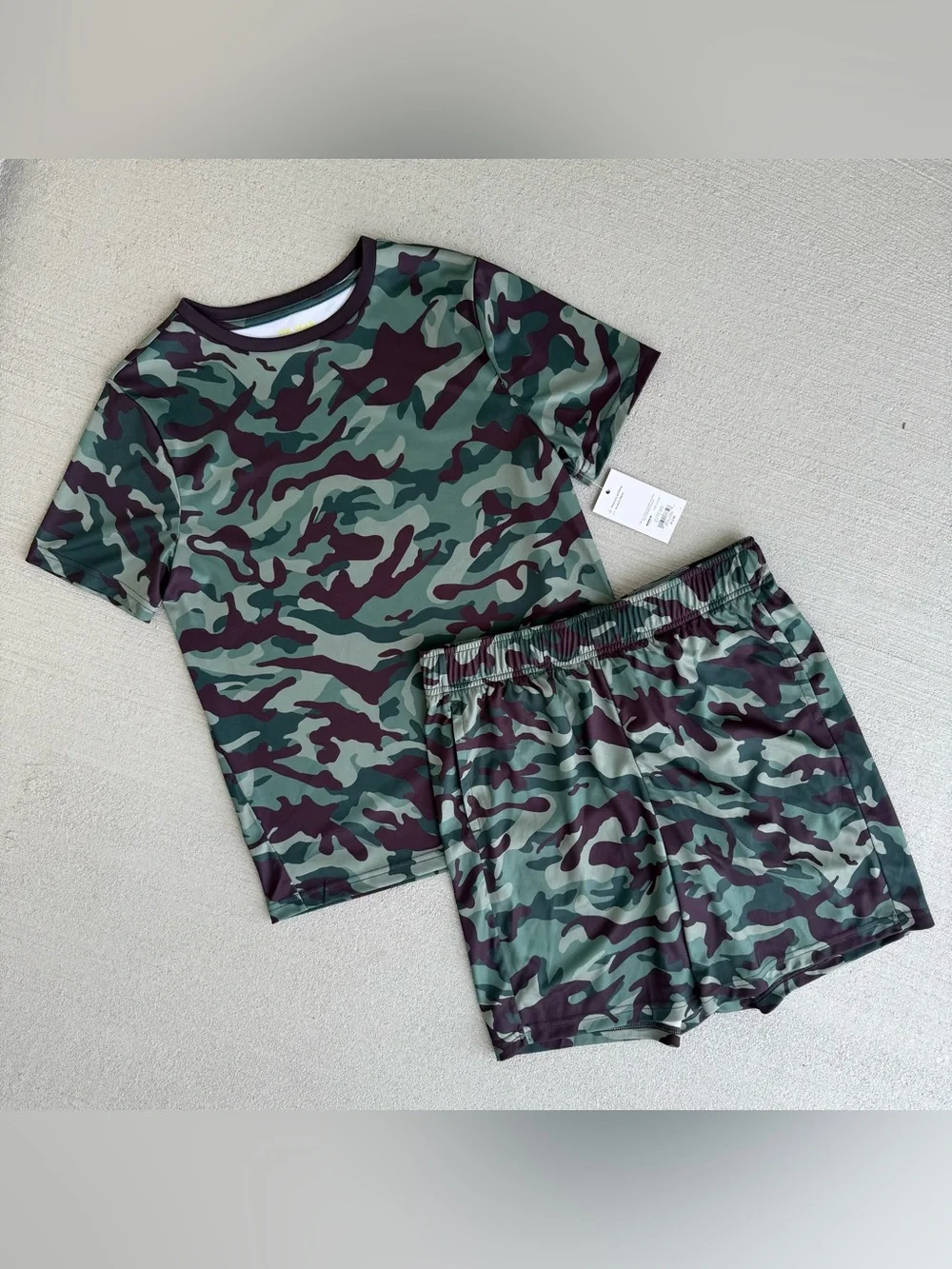 NEW 2-Piece SET Tek-Gear Camouflage Athletic Tee & Shorts Boys Size Large 14-16